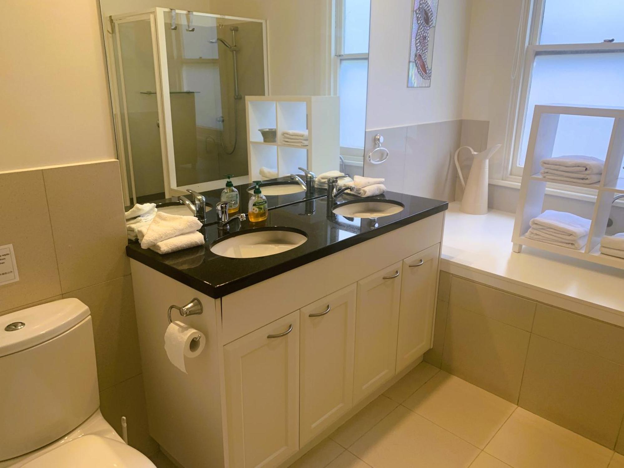 Belton Apartments-Hedge Cottage 호바트 외부 사진